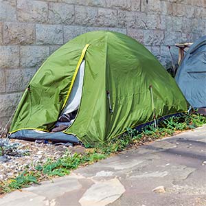 Warum sind so viele Menschen obdachlos in USA?